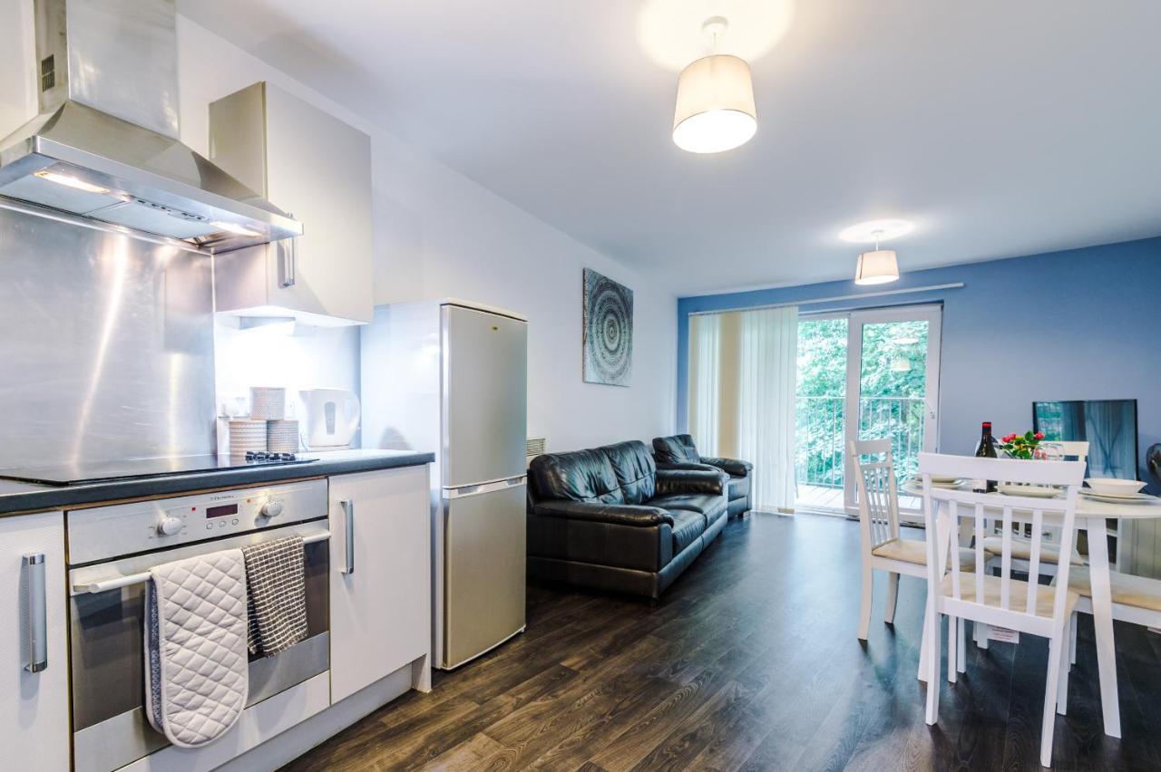2 Bed Apartment With Balcony Private Parking Near Etihad Stadium, Coop Live Μάντσεστερ Εξωτερικό φωτογραφία