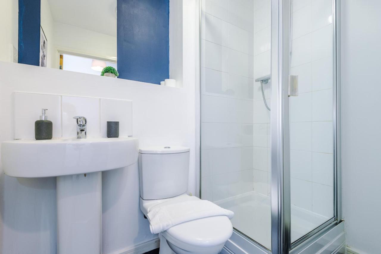 2 Bed Apartment With Balcony Private Parking Near Etihad Stadium, Coop Live Μάντσεστερ Εξωτερικό φωτογραφία